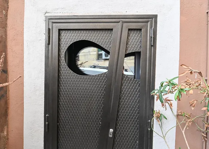 The Essential Trastevere Design